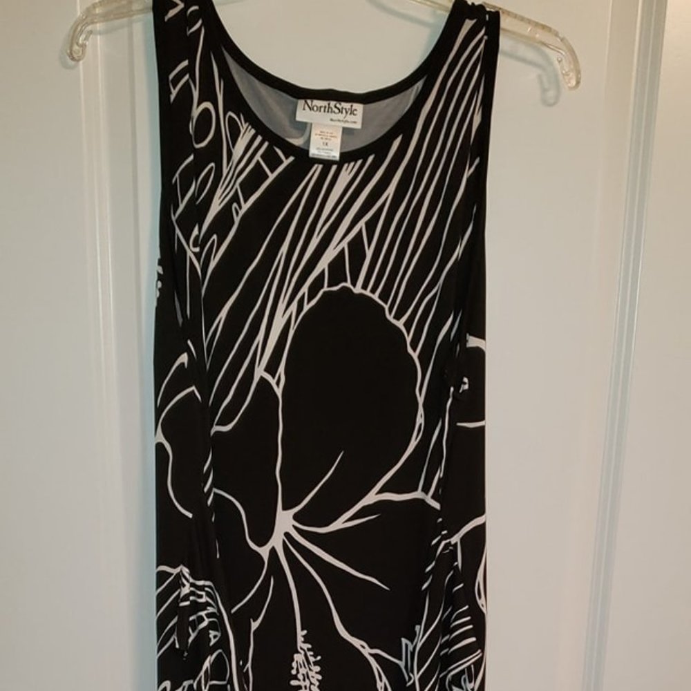 NorthStyle Black & White Jersey Dress